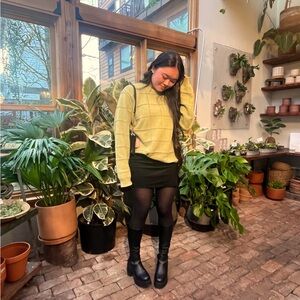 Meet your Posher, Annie